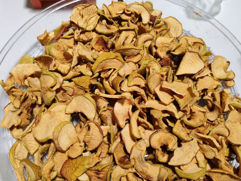 Продам яблоки сухие чистые