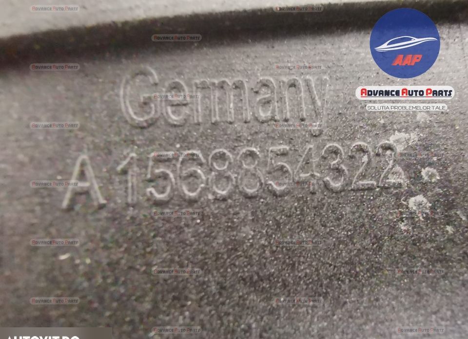 Оригинална централна решетка предна броня Мерцедес-Бенц ГЛА-Клас / Mer