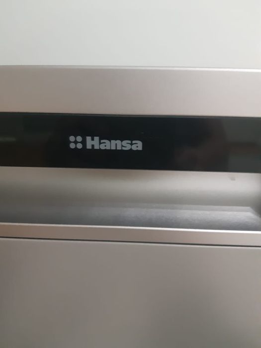 Продам посудомоечную машину