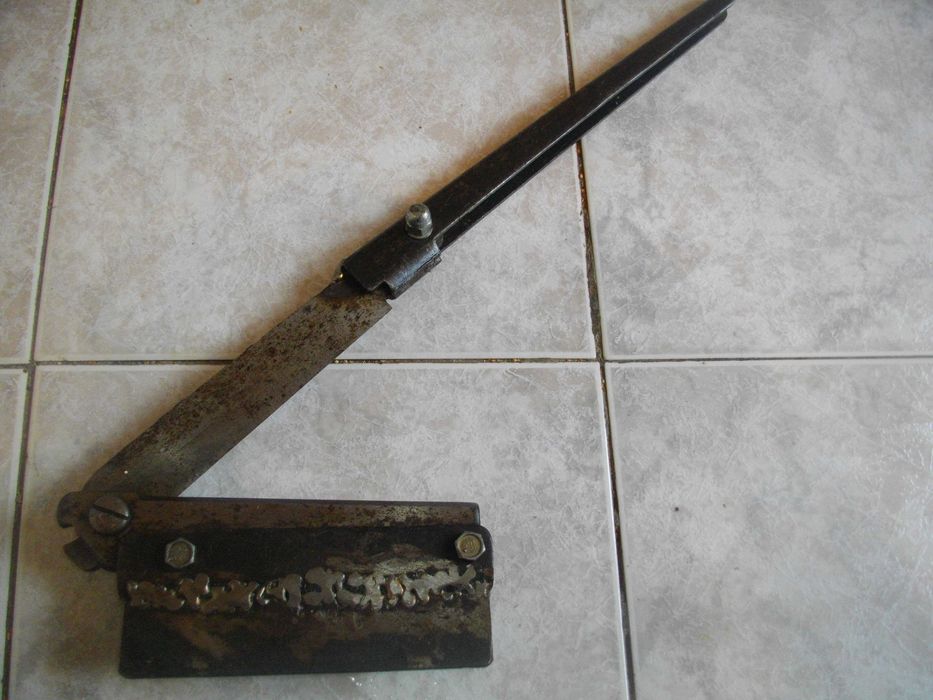 Гилотина/Ножица За Рязане На Ламарина-До 2 мм-Метална-510мм-Лека-Малка