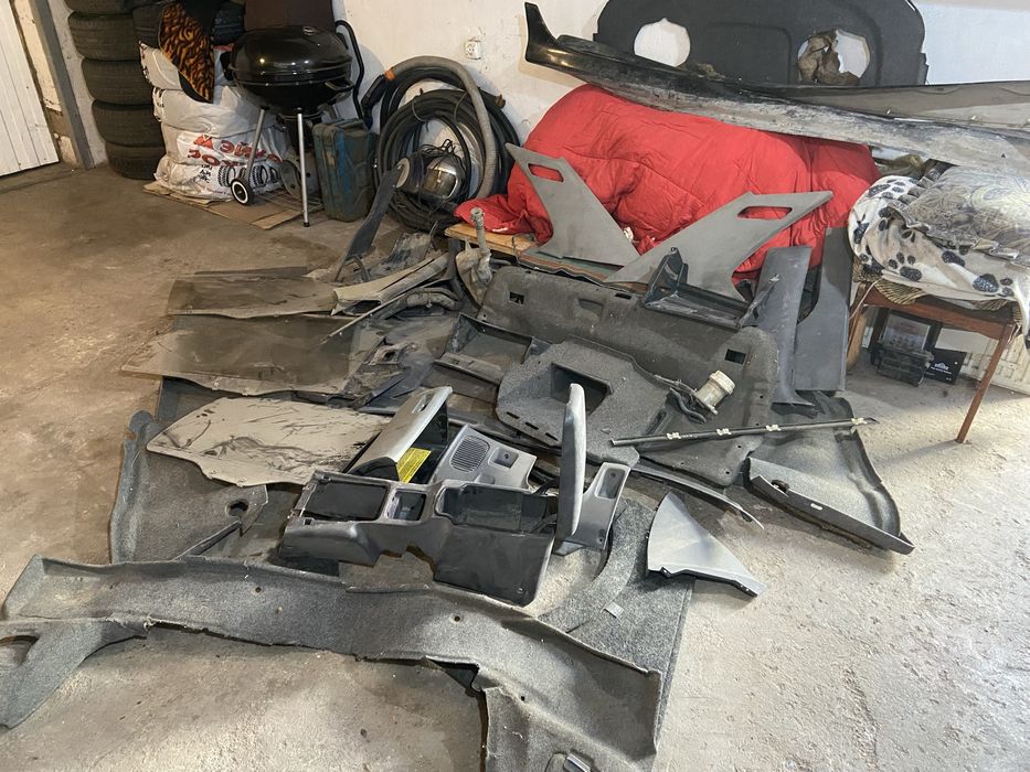 Продам запчасти на митсюбиси галант