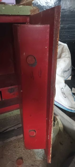 Продавам две каси