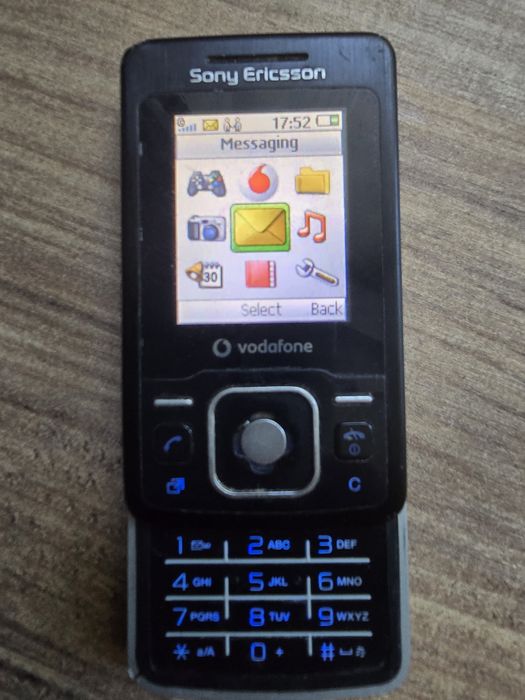 Telefon Colectie: Sony Ericsson T303 Black