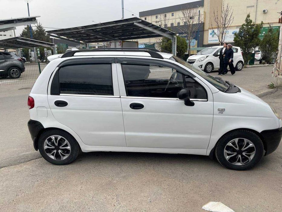 Продаю матиз 2004года