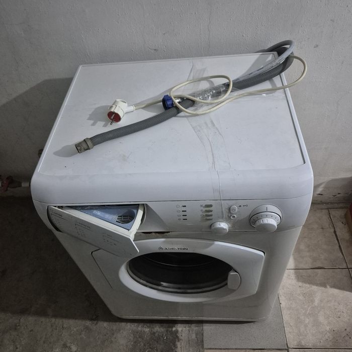 Стиральная машина Indezit