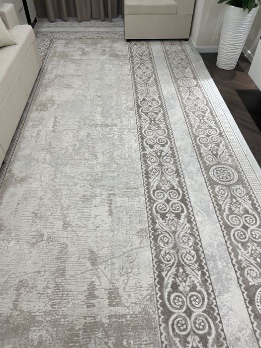 Ақ кілем/белый ковёр