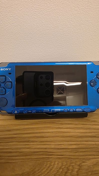 Sony PSP 3000, Modat, 550 de jocuri, consola 9 in 1