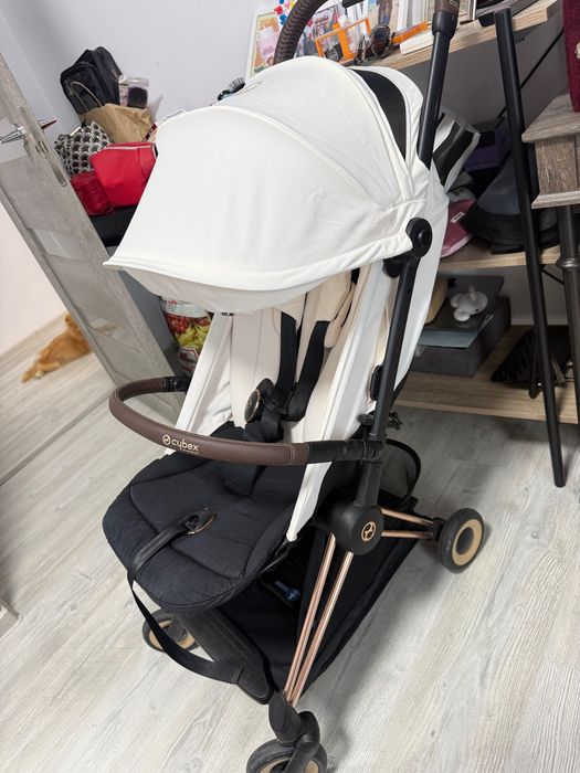 Cărucior Cybex Coya Platinum Off White / Rose Gold