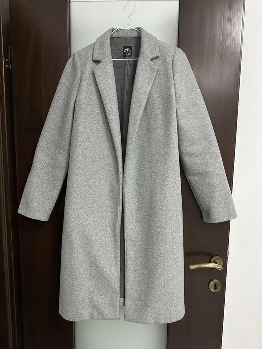 Palton Zara gri stare impecabila