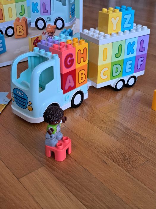 Lego Duplo конструктор камион с английската азбука