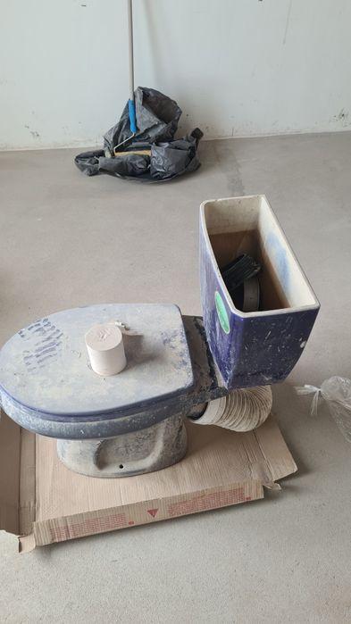 Продам унитаз для работы