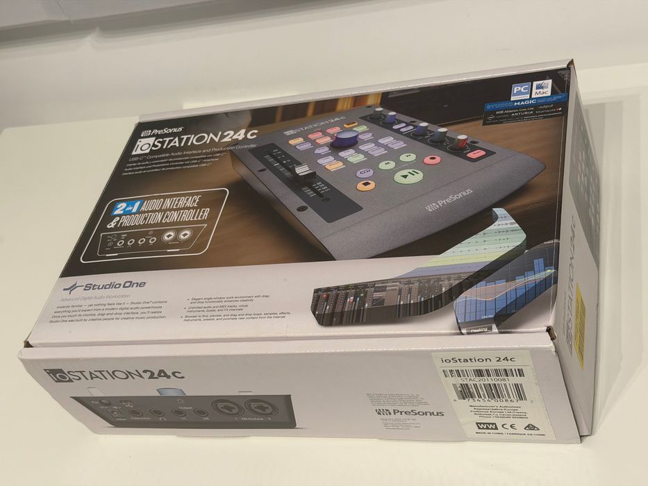 PreSonus - IoSTATION24c - Interfata audio si controller DAW