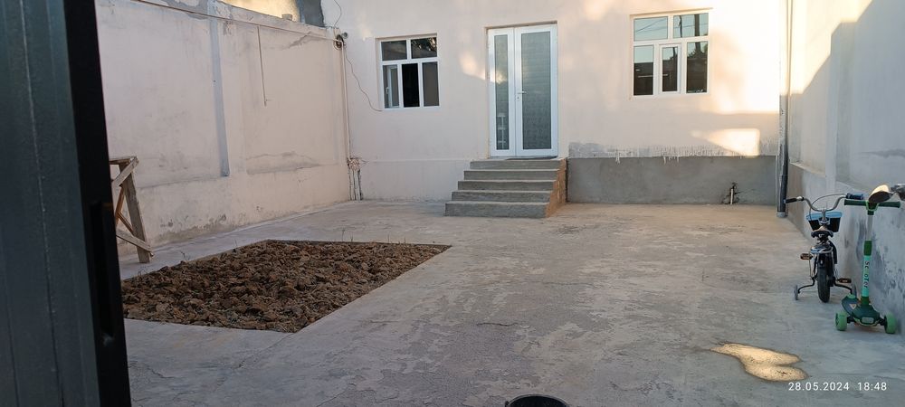 2 Sotix Uchaska Sotiladi 70.000$