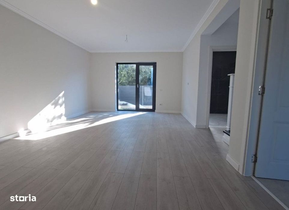Casa 4 camere Miroslava , 105 metri Cod:163041