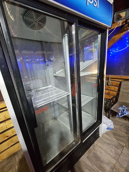 Frigider Dublu pepsi