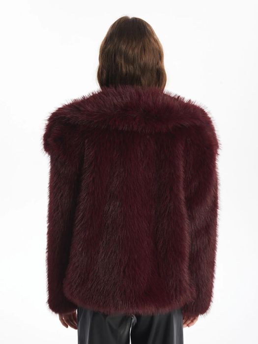 Пух яке в бордо