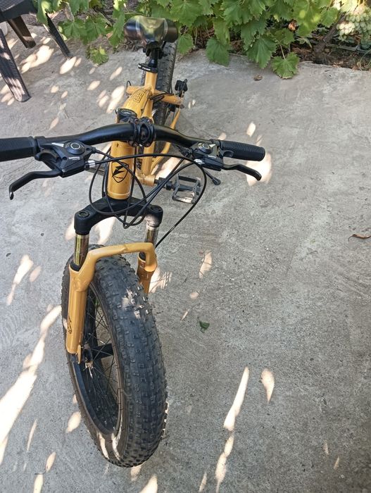 Vând bicicleta,stare bună