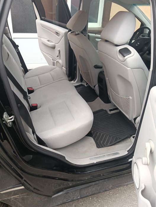 Vand Mercedes B class /Automata / Benzina