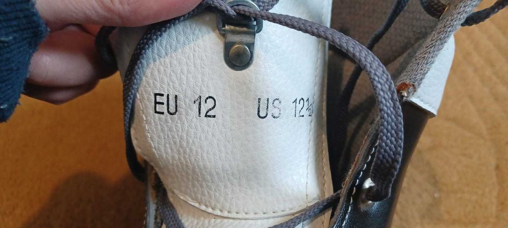 Vand bocanci de iarna Koflach