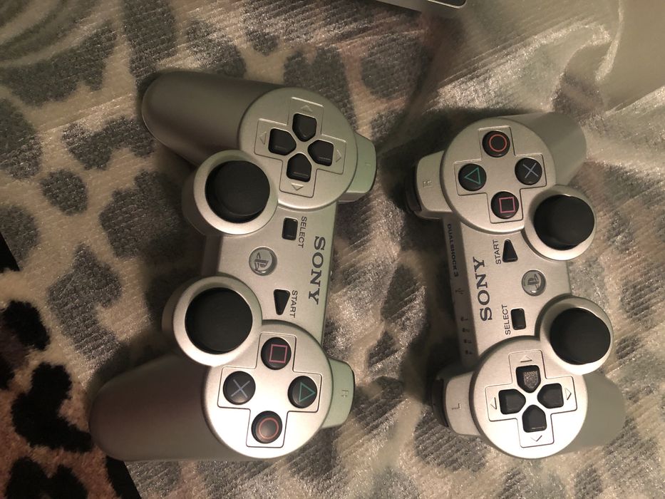 Ps3 cu două manete