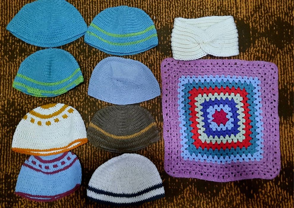 Вязаные изделия ручной работы