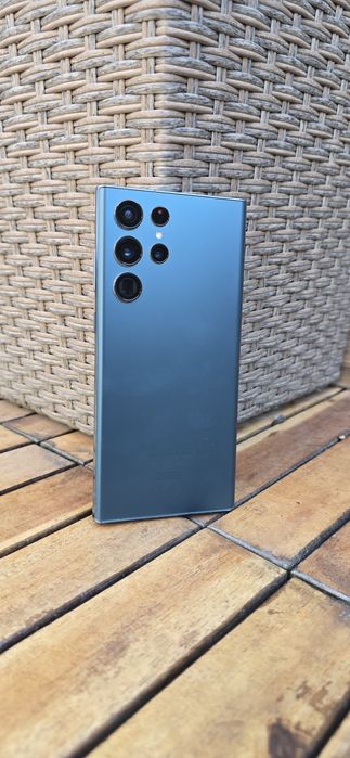 Samsung s22 ultra green