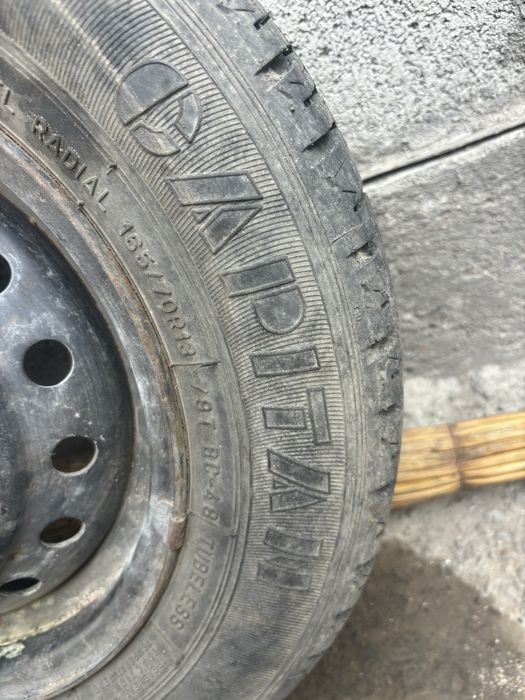 Продам диск с резиной одиночка р13