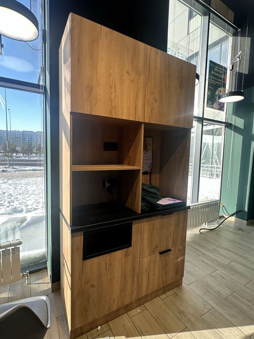 Шкаф, 2 зоны под микроволновку