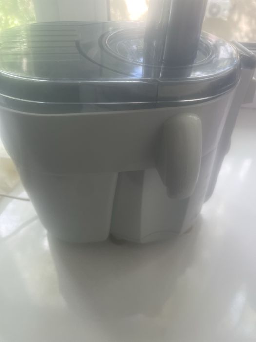 Соковыжималка электрическая