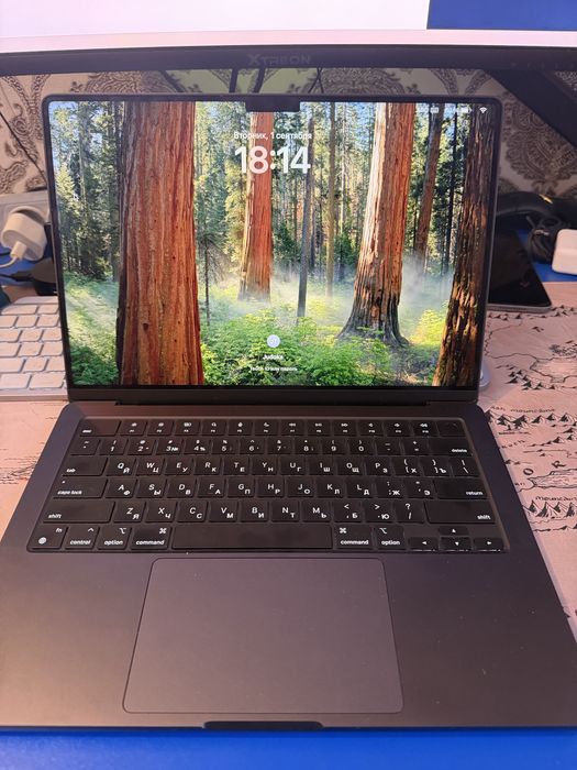 Macbook pro  m4 16/ 512 gb