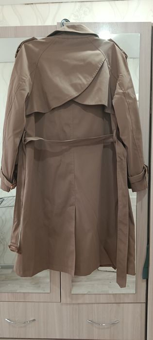 Продам плащ весна