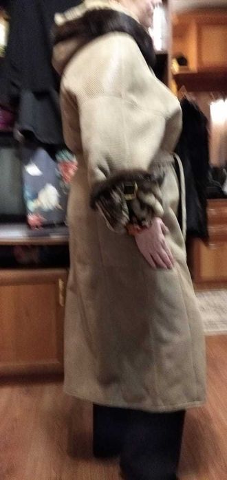 продам натуральную дубленку