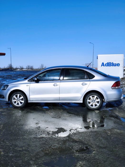 Срочно продам VW Polo. Автомат.