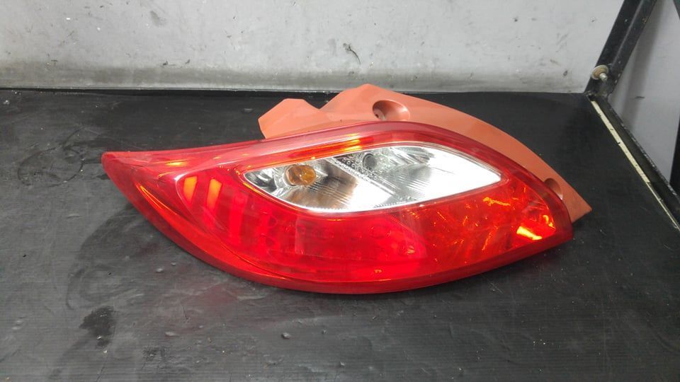Stop tripla lampa stanga mazda 2 facelift d65151160