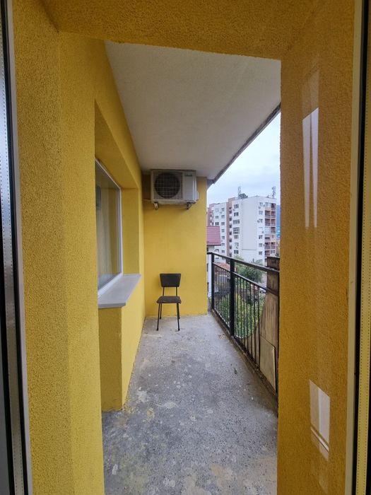 Дава се под наем Тристаен апартамент в Дупница - 80 кв.м за 450 € - Снимка #8