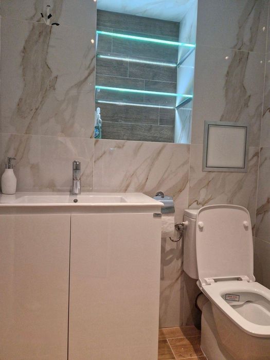 Дава се под наем Двустаен апартамент в София, Център - 80 кв.м за 917.49 € - Снимка #6