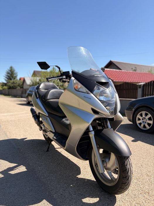 Honda Silver Wing 600