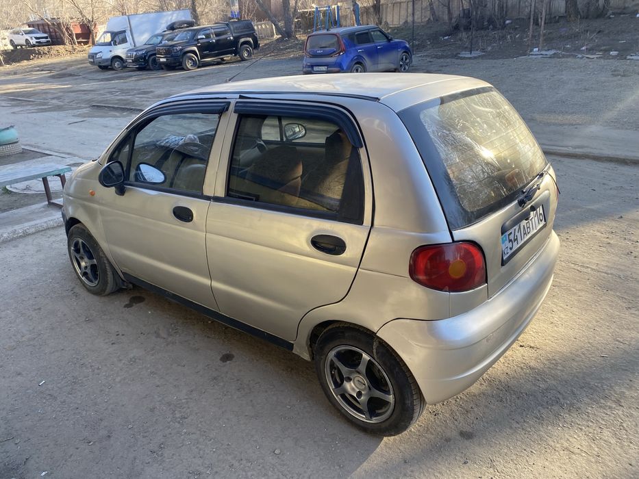 Машина Daewoo Matiz, 2009 год