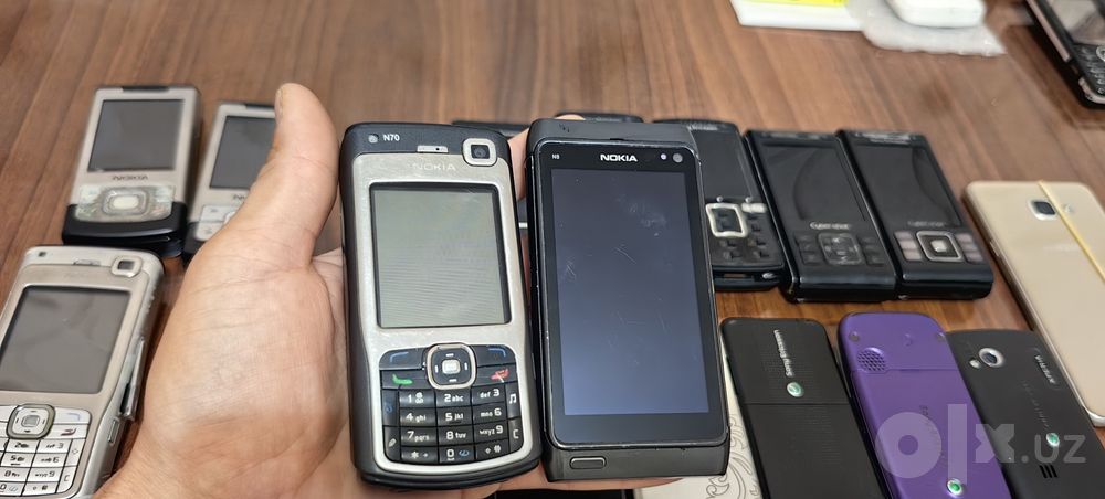 Retro telefonlar sotiladi
