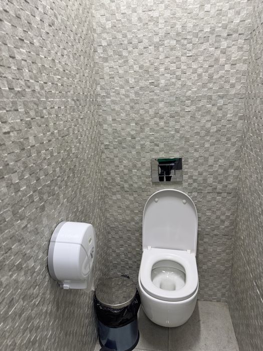 Распродаем  все для санузлов