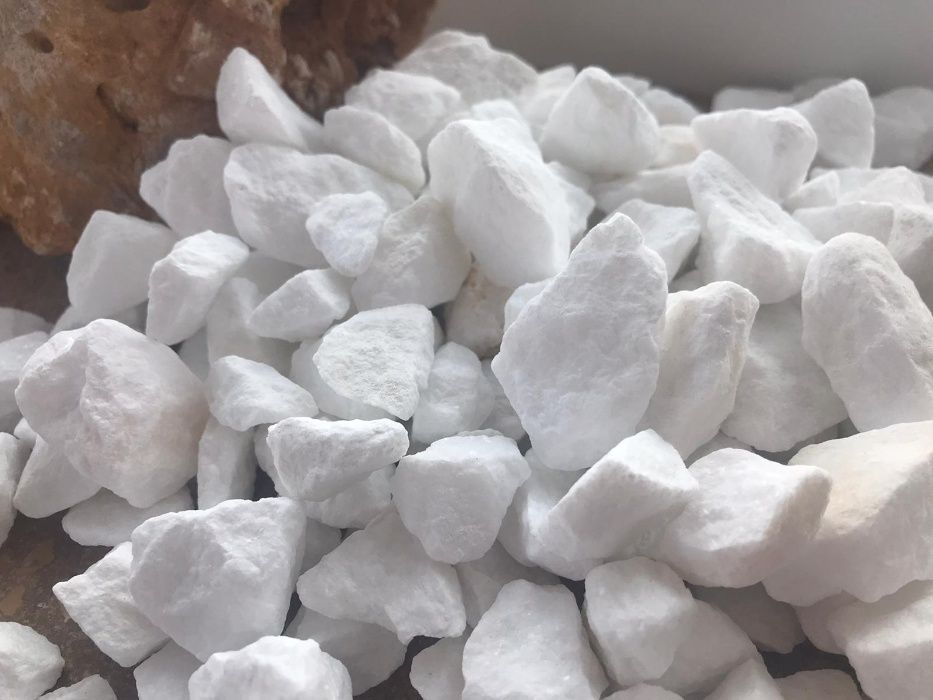 Piatra alba/pietricele marmura alba/ marmura Thasos 16-32 mm