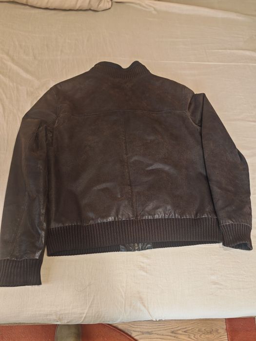 Vând geaca piele BATA, maro trufa ciocolată