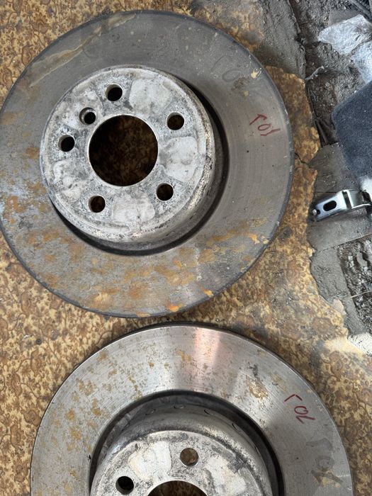 Предни дискове бмв г01 х3 и г02 х4 перфектно състояние