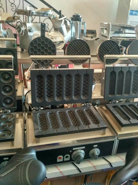 Har xil turdagi pishiriq anjomlari