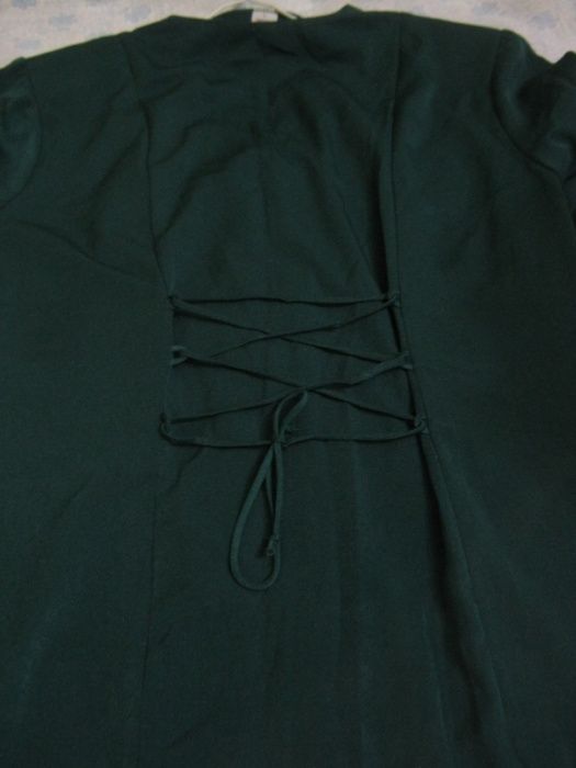 Платье  из плотного шелка, р-р 50