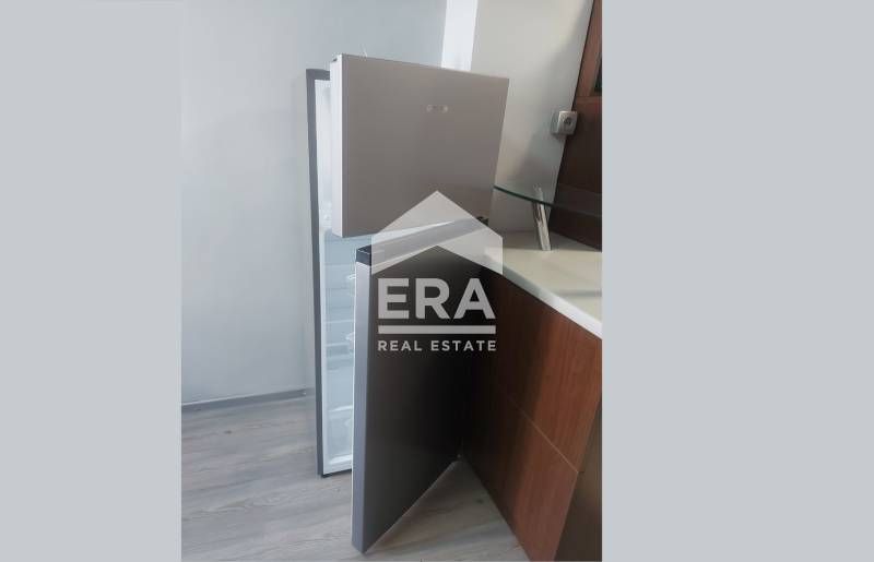 Дава се под наем Двустаен апартамент в Варна, Лятно кино Тракия - 48 кв.м за 433.5 € - Снимка #2