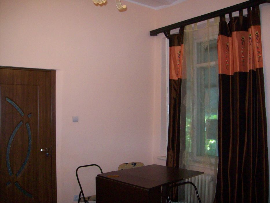 Inchiriez Casa in Centru