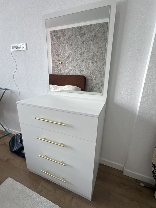 Продам комод состоянее отличное