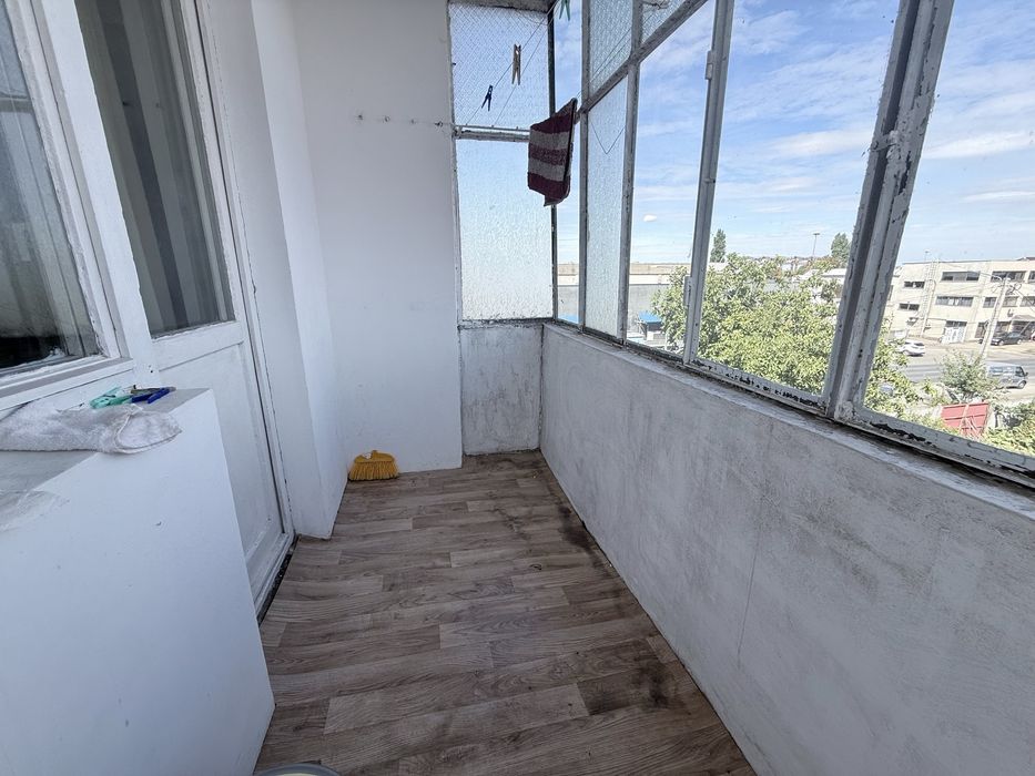 Apartament 2 camere decomandat Etaj 2 cu  Centrală termică