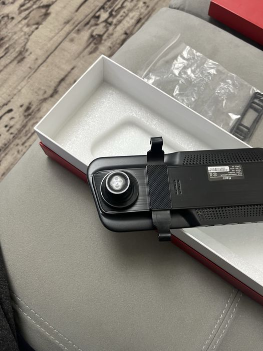 Продам видеоренистратор